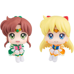 Pretty Guardian Sailor Moon Cosmos - Sailor Jupiter and Sailor Venus Figure MegaHouse (Set of 2 with Gift) Lookup Series